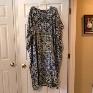 Beachwear Caftan maxi black white yellow print free size excellent condition